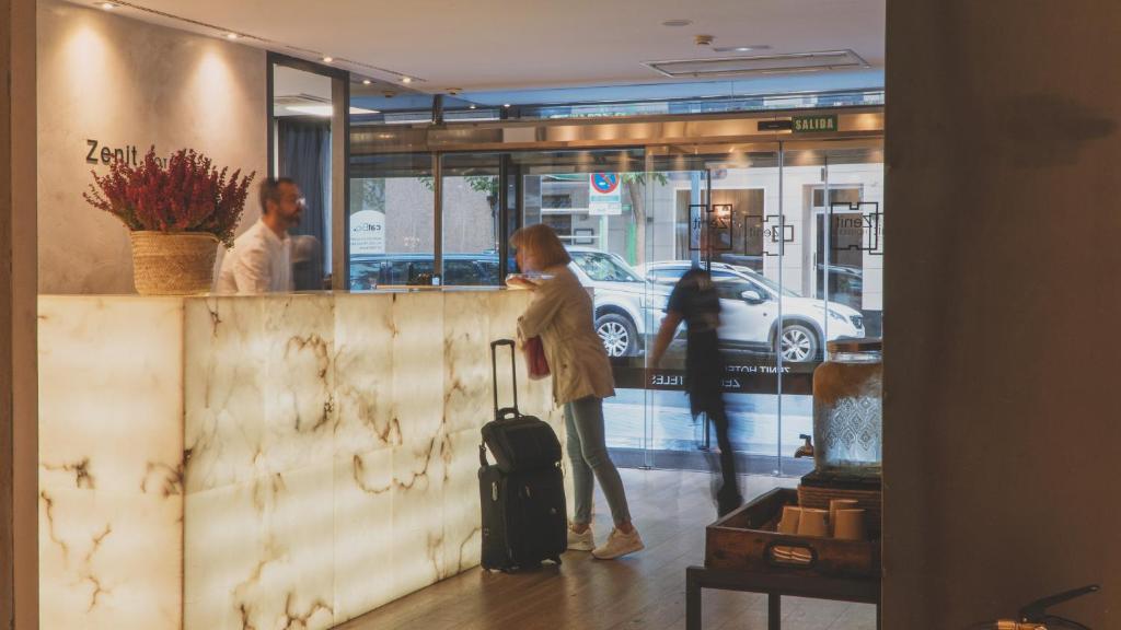 Zenit Abeba - Resim 3