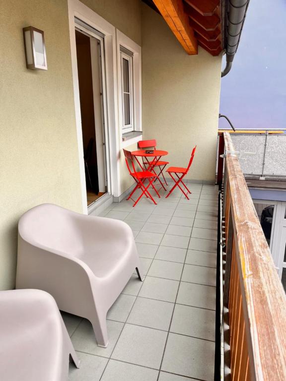 Posthotel Arnold - Family Room With Balcony