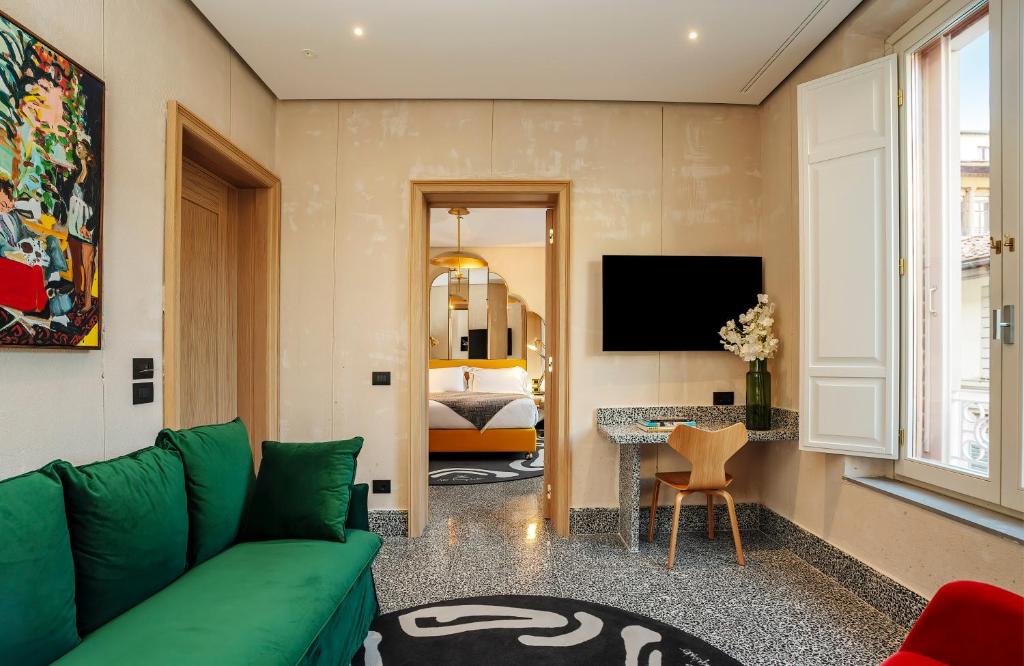 Hotel Calimala Florenceにあるテレビまたはエンターテインメントセンター