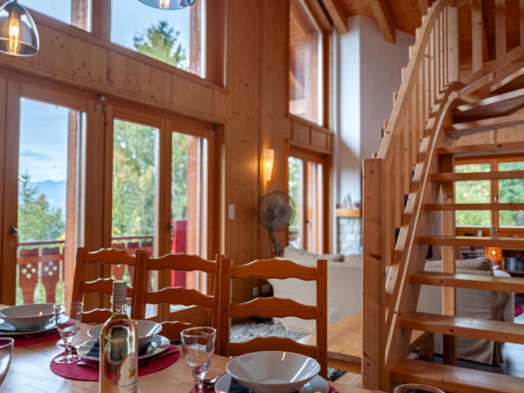 Fotografie z fotogalerie ubytování Chalet Sneachta by Interhome v destinaci Nendaz