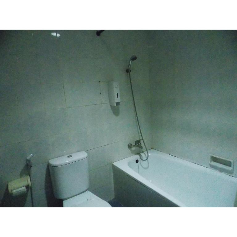 Koupelna v ubytování Puri Jaya Hotel