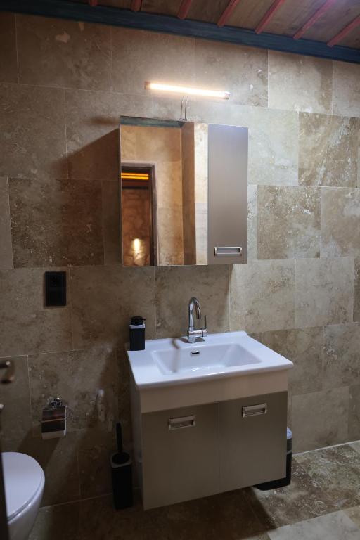 Stone Owl Otel & Restaurant - 14