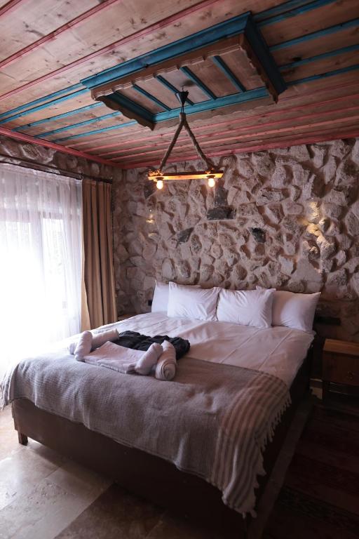 Stone Owl Otel & Restaurant - 17