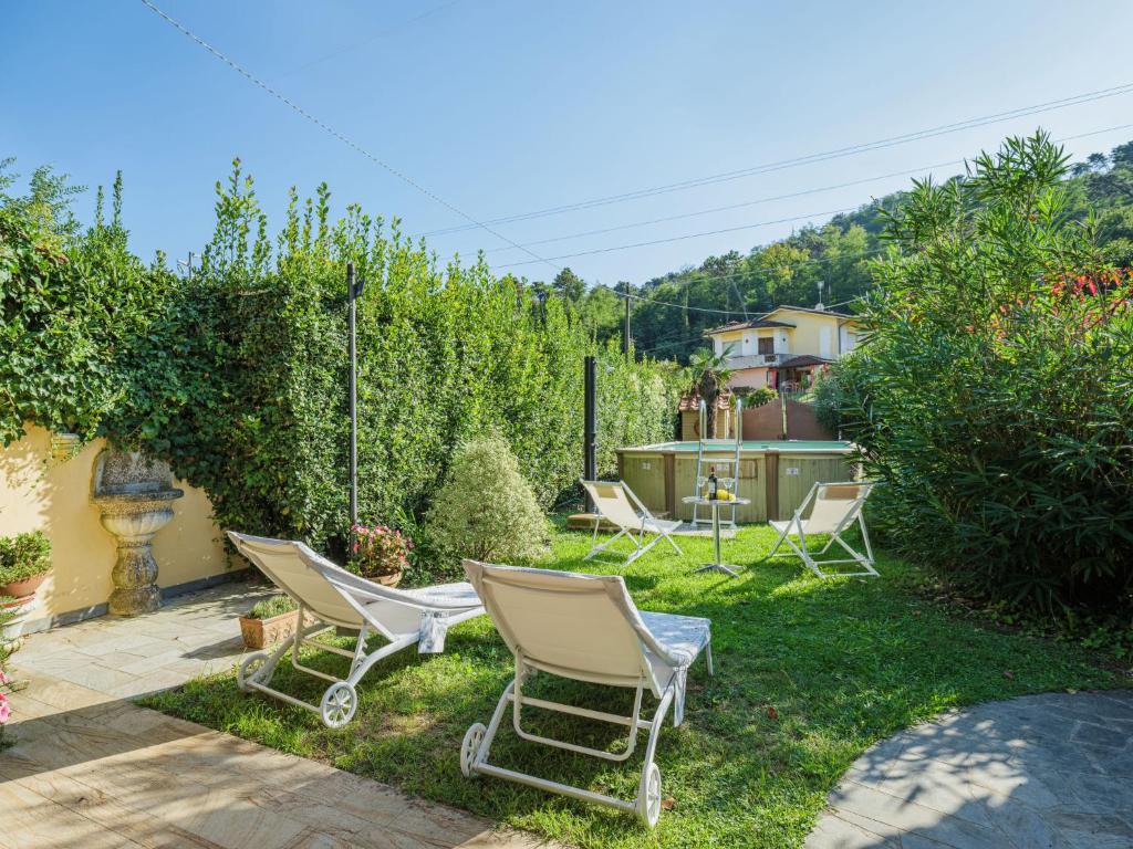 Zahrada ubytování Holiday Home Oleandro by Interhome