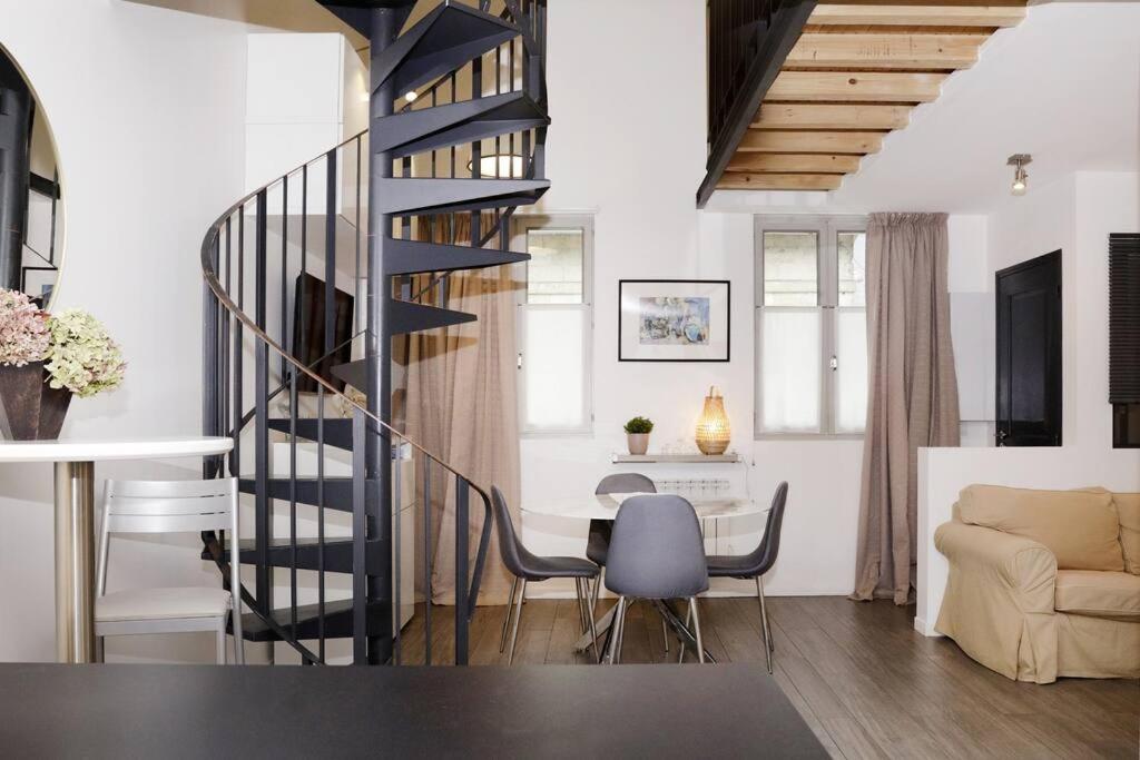Χώρος καθιστικού στο Appartement Paris by La Boîte En Plus