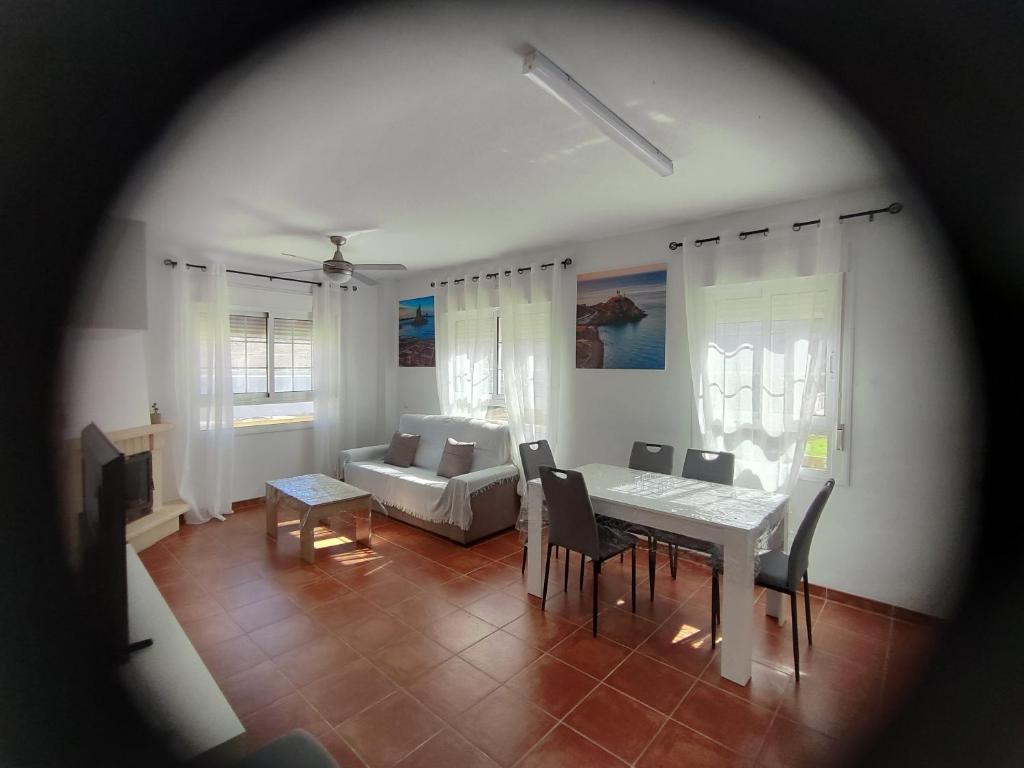 Χώρος καθιστικού στο Apartamento El Humedal Cabo de Gata