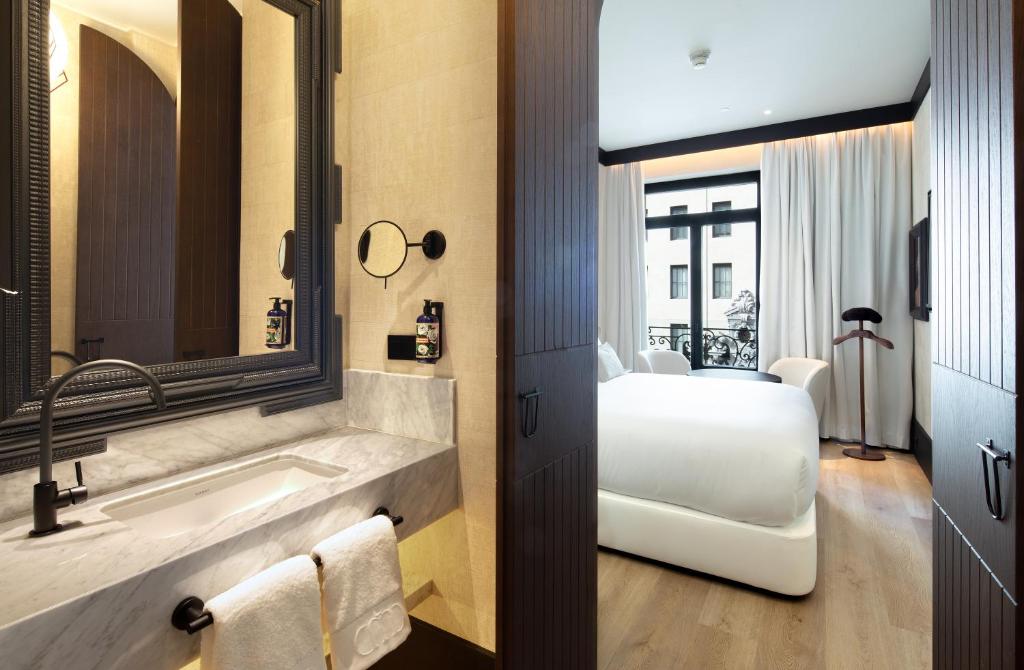 Hotel Montera Madrid, Curio Collection By Hilton - 5