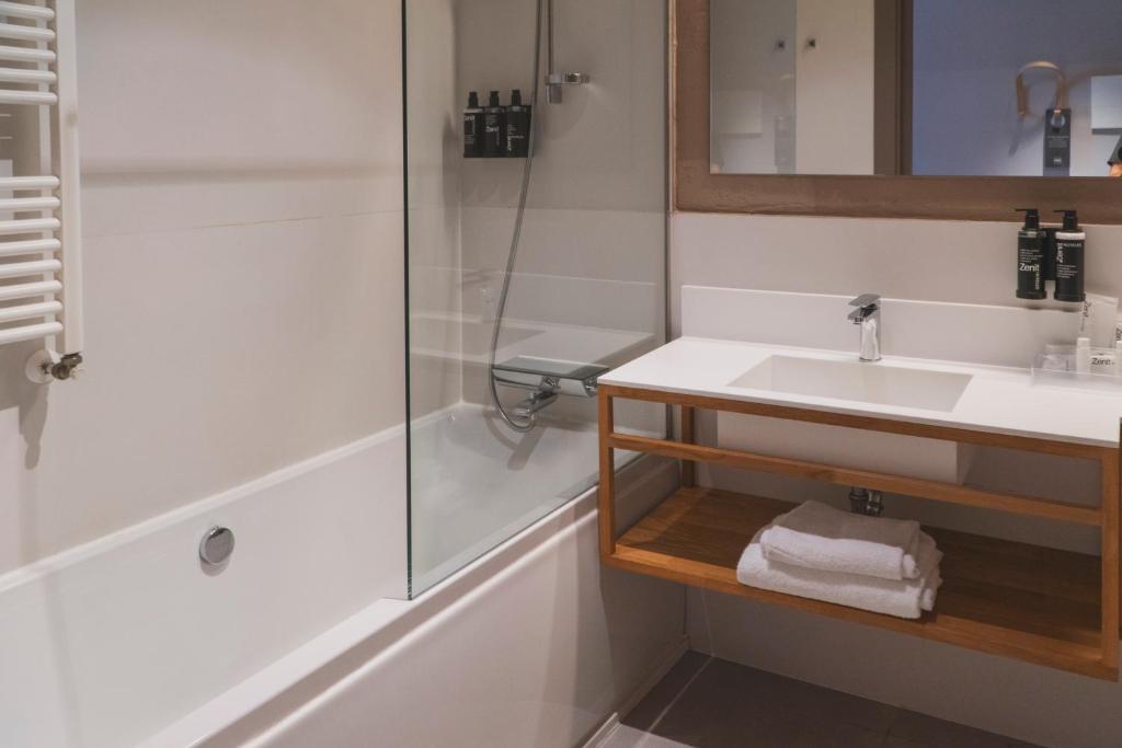 Zenit San Sebastián - Resim 26