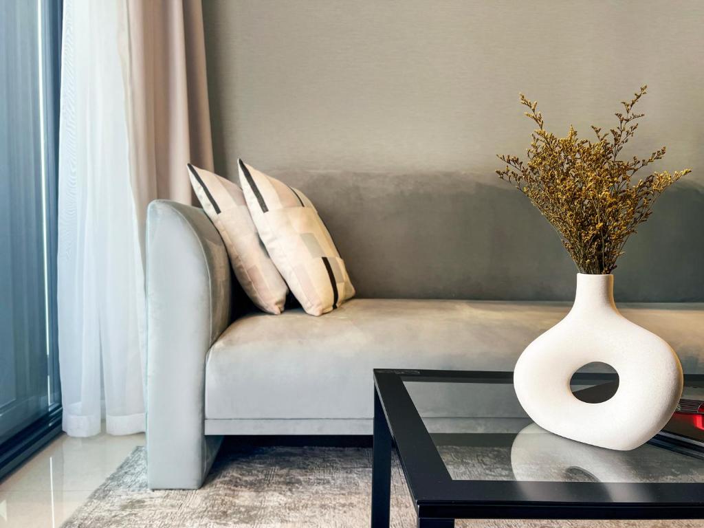 Fotografie z fotogalerie ubytování Keyrock Living - 1 Bedroom Apartments - Business Bay - Near Metro Station - Zada Tower v Dubaji
