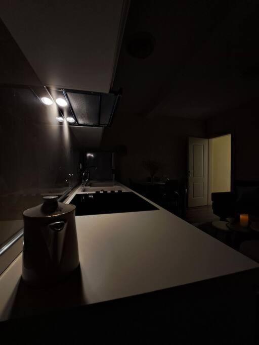 Quiet, Cozy, Luminous Apartment - Image 7