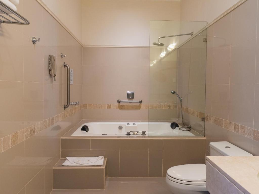 Koupelna v ubytování LP Los Portales Hotel Piura