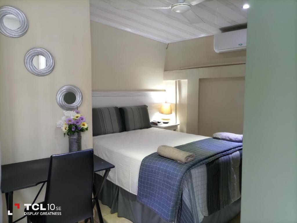 Postel nebo postele na pokoji v ubytování Hotel Vista del Mar