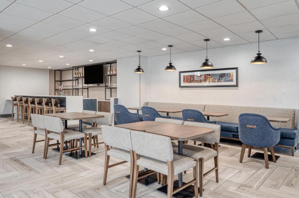 Posezení v ubytování Holiday Inn Express Federal Way - Seattle South by IHG