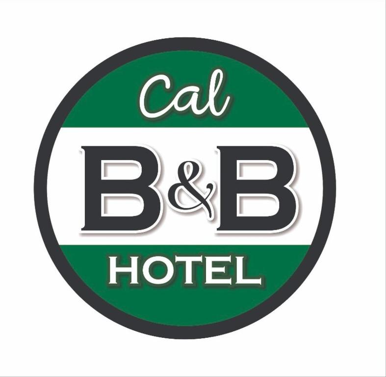 a green and white logo for a hotel at Cal Bed & Breakfast Ibague in Ibagué