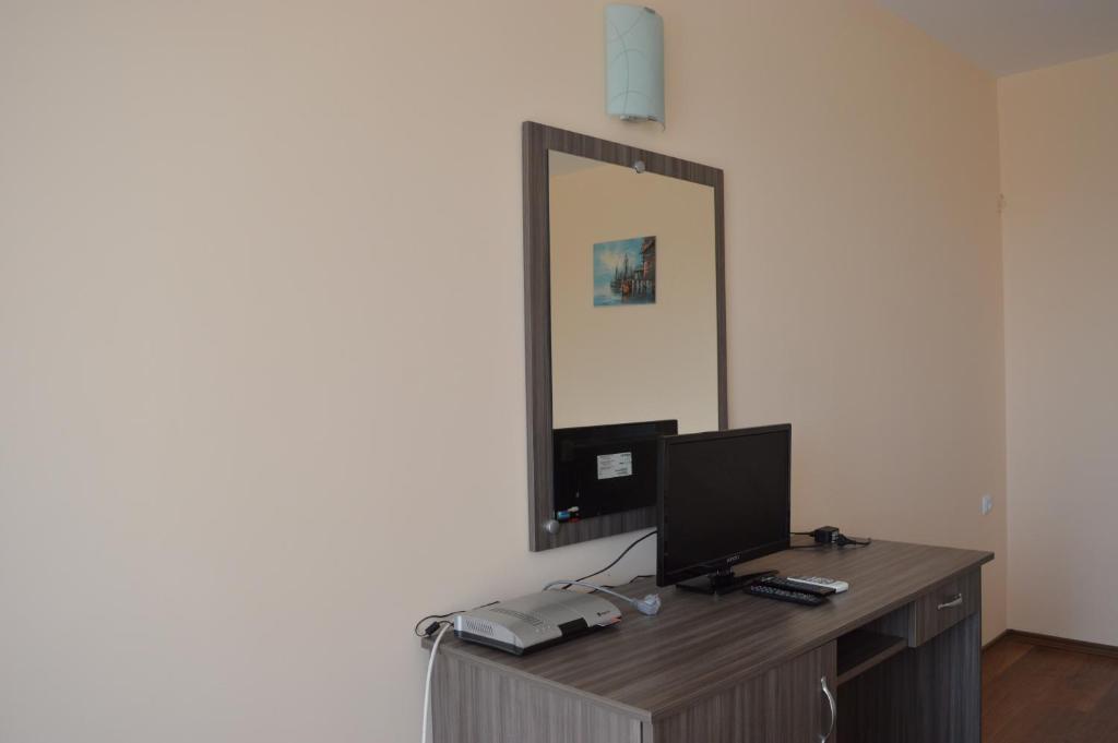 TV a/nebo společenská místnost v ubytování Hotel Ray