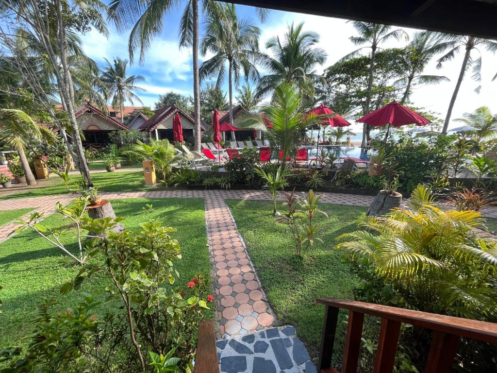 Noble House Beach Resort - 19