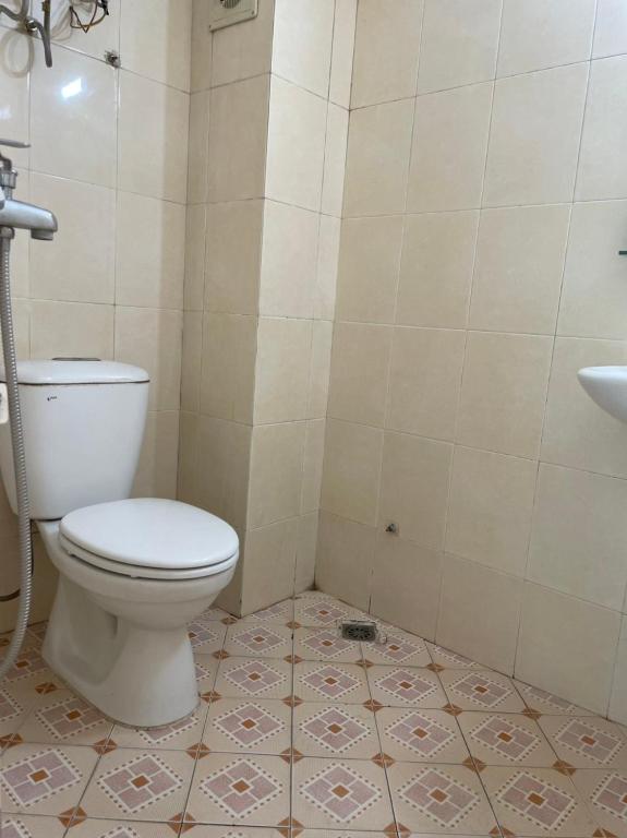 Koupelna v ubytování THỦY TÚ HOTEL