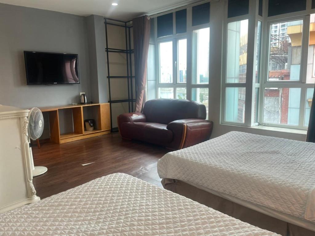 Postel nebo postele na pokoji v ubytování THỦY TÚ HOTEL