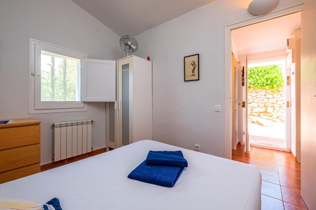 Posteľ alebo postele v izbe v ubytovaní Costabravaforrent Masramon