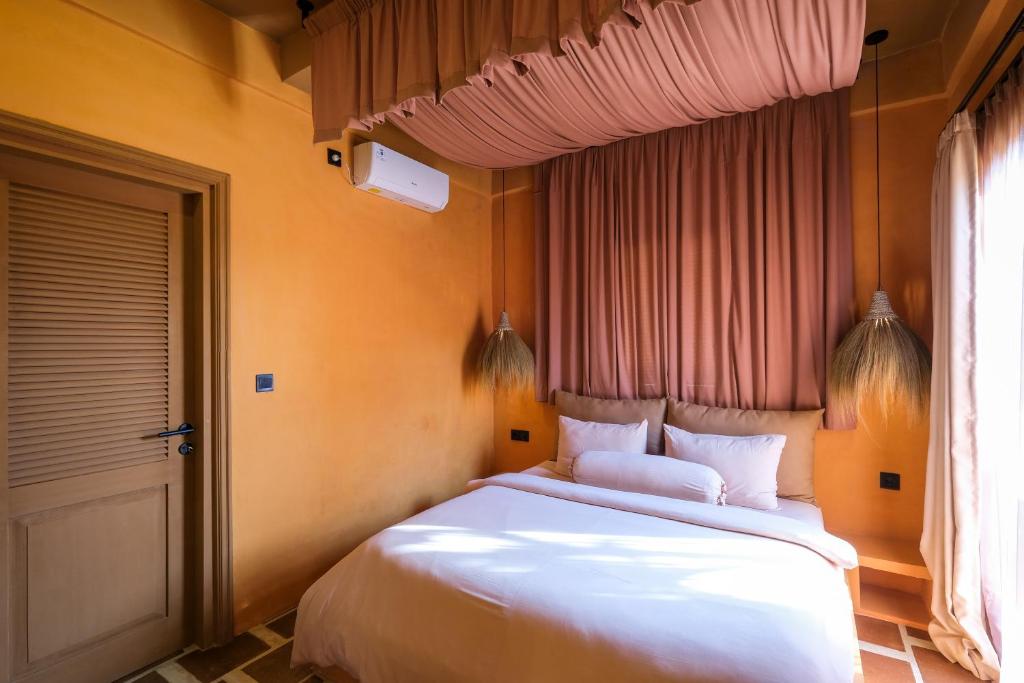 El Barrio Boutique Hotel & Bar - 7