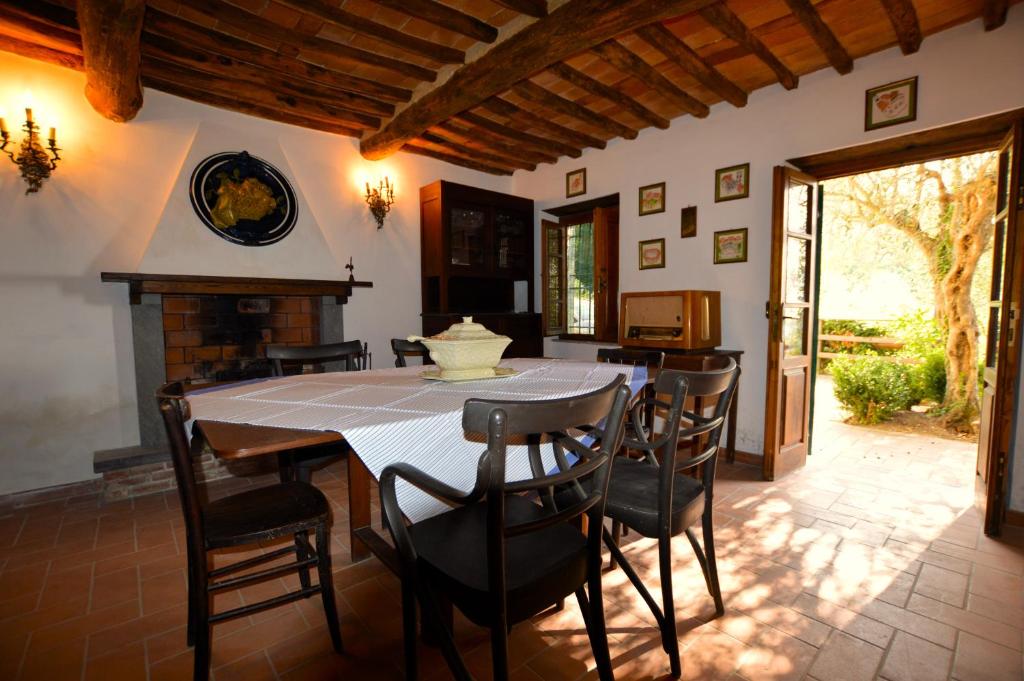 Fotografie z fotogalerie ubytování The Lemon Place by Nicola Real Estate v destinaci Corsanico-Bargecchia