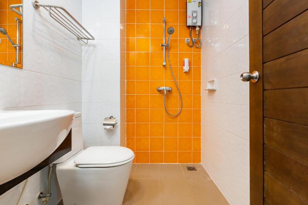 
Standard Twin Room No balcony & No Elevator
