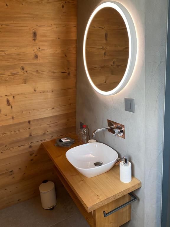 Koupelna v ubytování Le Manoir de l'Oselière & Spa