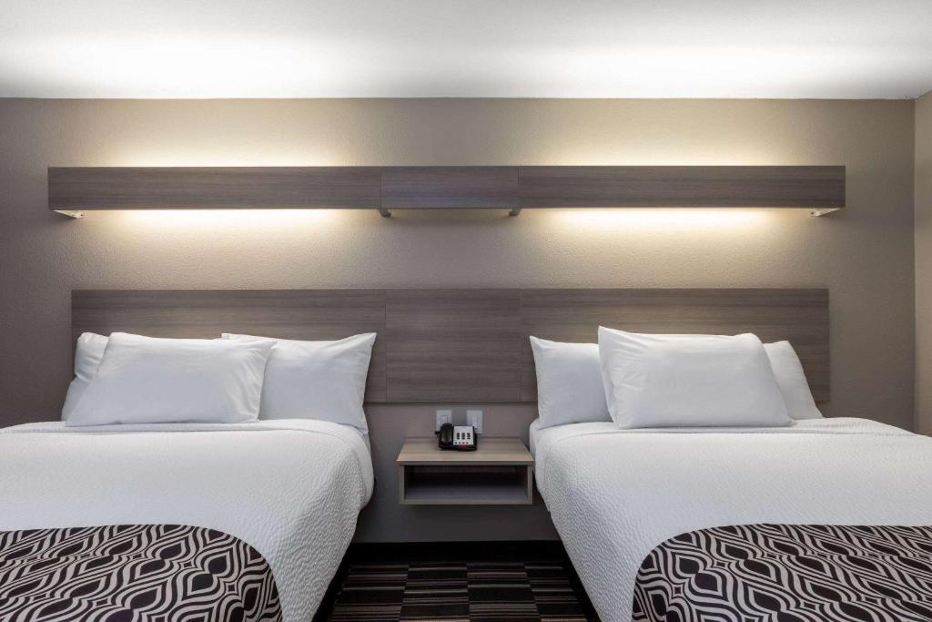 Microtel Inn & Suites by Wyndham Bossier City - Habitación Con 2 Camas Grandes - No Fumadores