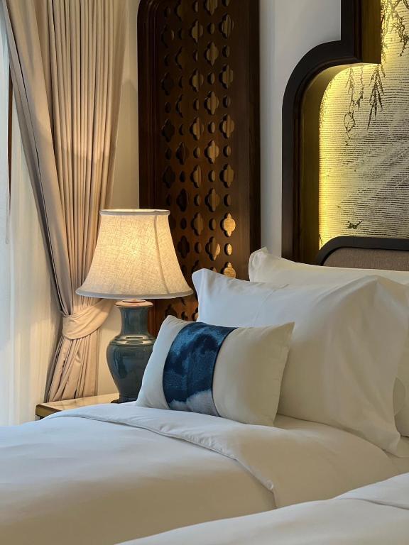 CHINO@NIMMAN Luxury Boutique Hotel - Resim 14