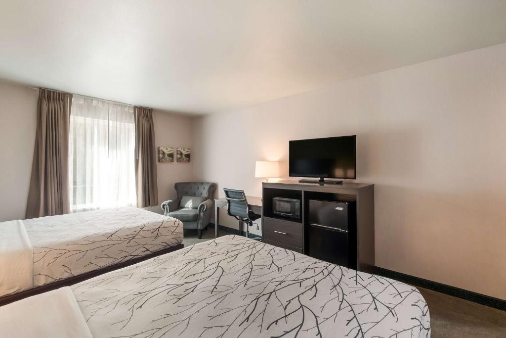 SureStay Plus Hotel by Best Western SeaTac Airport photo