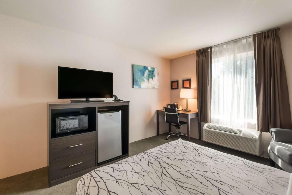 SureStay Plus Hotel by Best Western SeaTac Airport photo