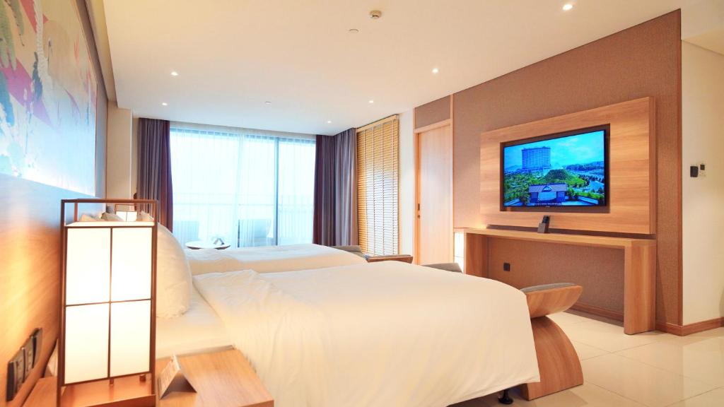 Special Offer - Premium Deluxe Twin Room with Ocean View