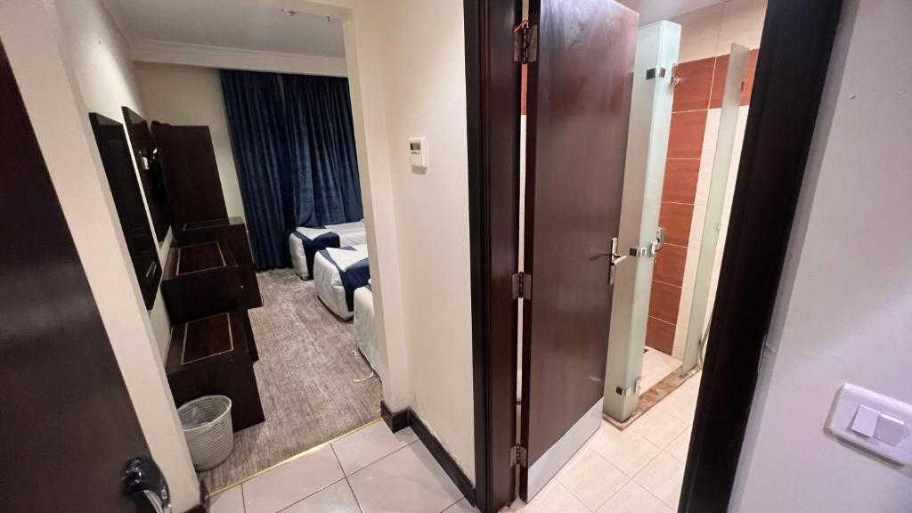 Ett badrum på فندق برج الدانة توصيل للحرم