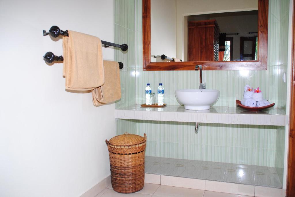 Tiara Homestay Pemuteran Bali - 11