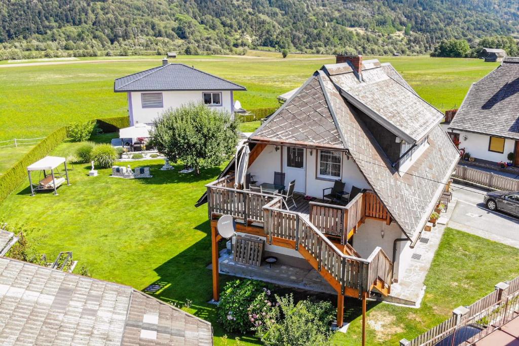 an aerial view of a house with a yard at Fewo Steiner in Tröpolach