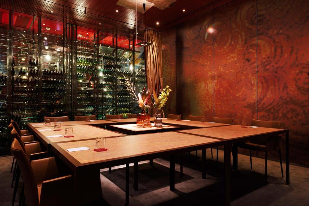 Kruisherenhotel Maastricht - Oostwegel Collection, member of Design Hotels - Resim 30