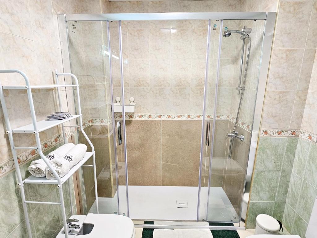 Kúpeľňa v ubytovaní Yeti Ático Beach - Alojamientos La Torre