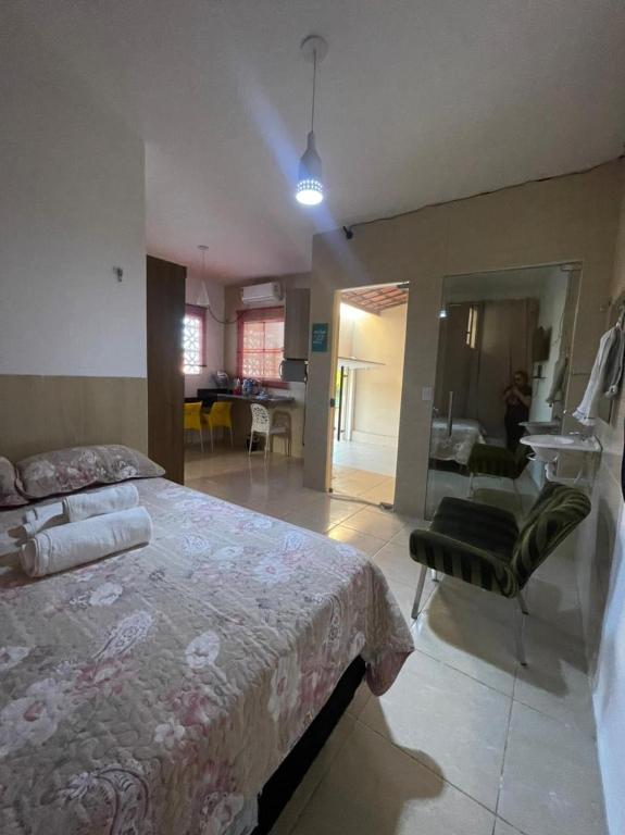 Postel nebo postele na pokoji v ubytování Casa mobiliada de 1 quarto na R Oliveira Alves Fontes, 597 - 597 A - Jardim Gonzaga