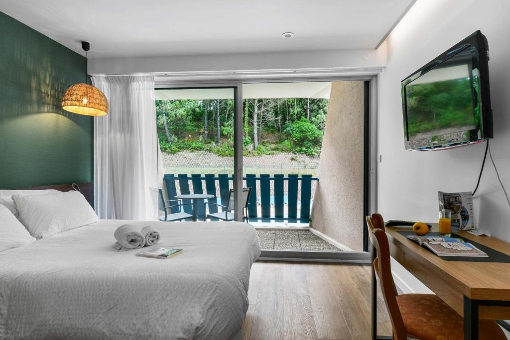Hotel Logis Lacotel - 双人房间 - 残疾人