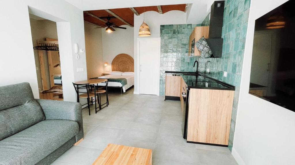 Kuchyň nebo kuchyňský kout v ubytování Apartamentos Los Flamencos
