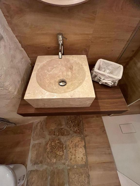 Koupelna v ubytování LA SEGRETA DEL CASTELLO, Private Access