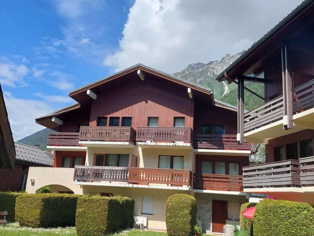 Chamonix: Charmant 2 pièces avec parking proche centre - FR-1-517-66