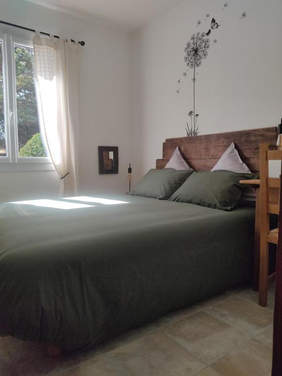 Postel nebo postele na pokoji v ubytování OLIVE & SAFRAN
