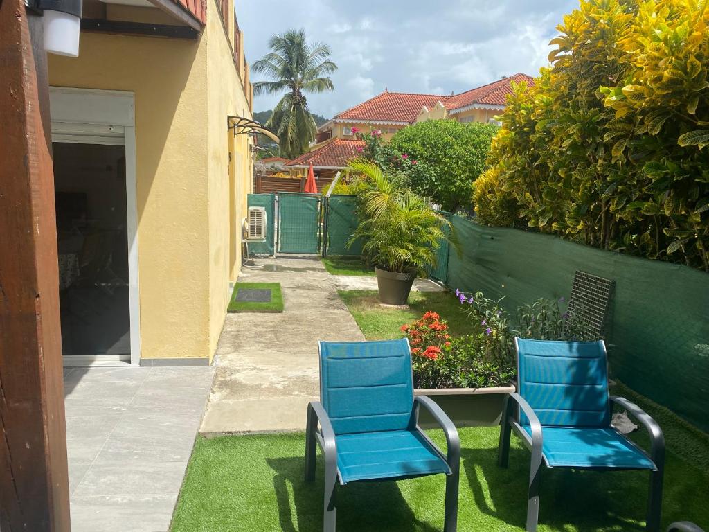 Zahrada ubytování Rez de jardin à 50 m de la plage