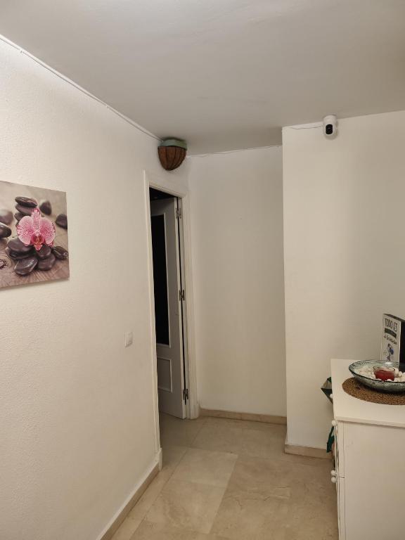 Zdjęcie z galerii obiektu Atico Queen Itimad w mieście San Juan de Aznalfarache