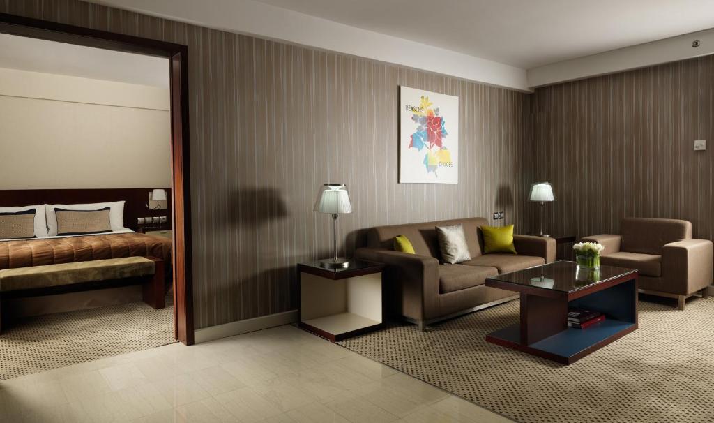 Posezení v ubytování Athenaeum Intercontinental by IHG