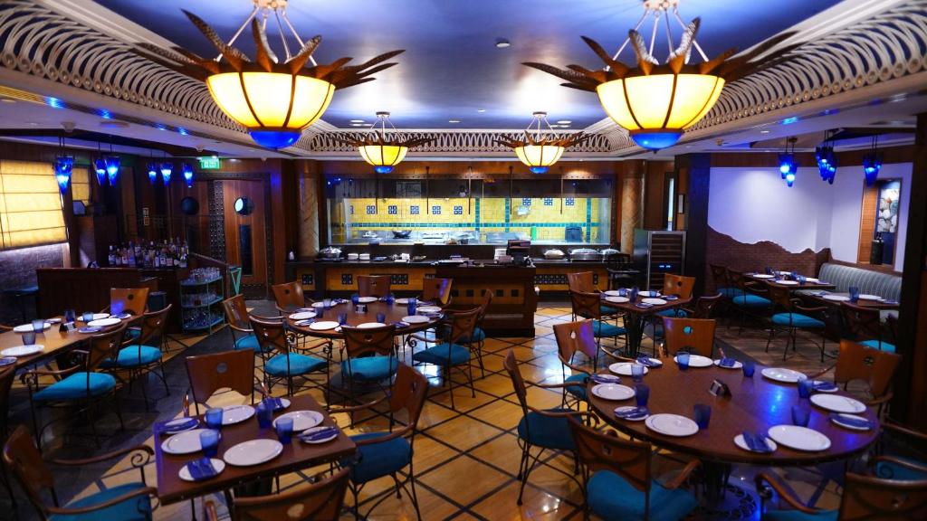 Restaurace v ubytování Radisson Blu Marina Hotel Connaught Place