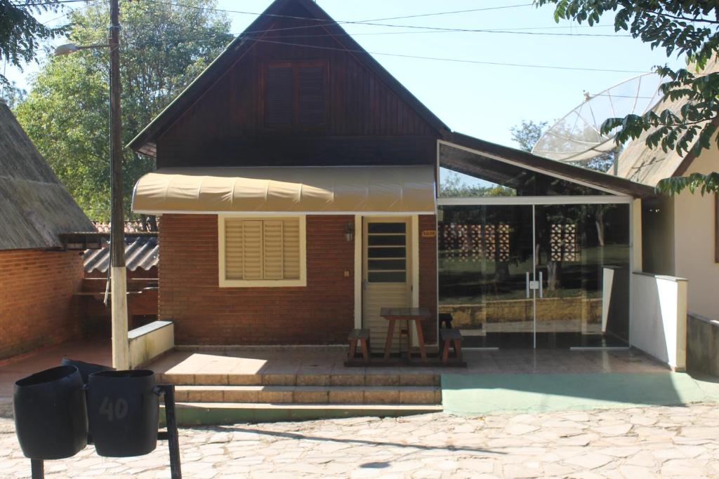 Pousada e Camping Carrion - Bungalow