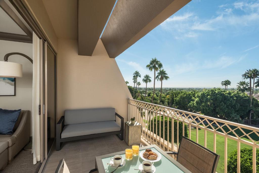 The Phoenician, a Luxury Collection Resort, Scottsdale - Deluxe, Logeerkamer, 2 Koningin, Uitzicht Op De Stad