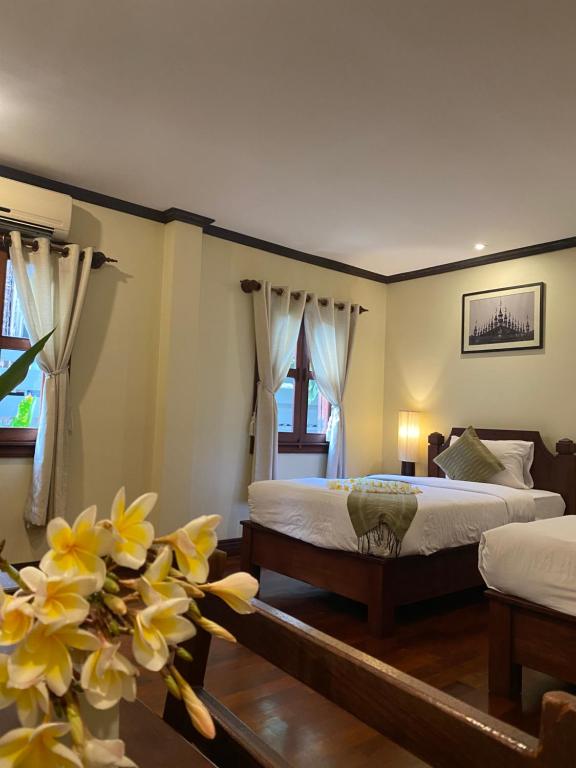Luang Prabang Residence & Travel - Deluxe Dreibettzimmer